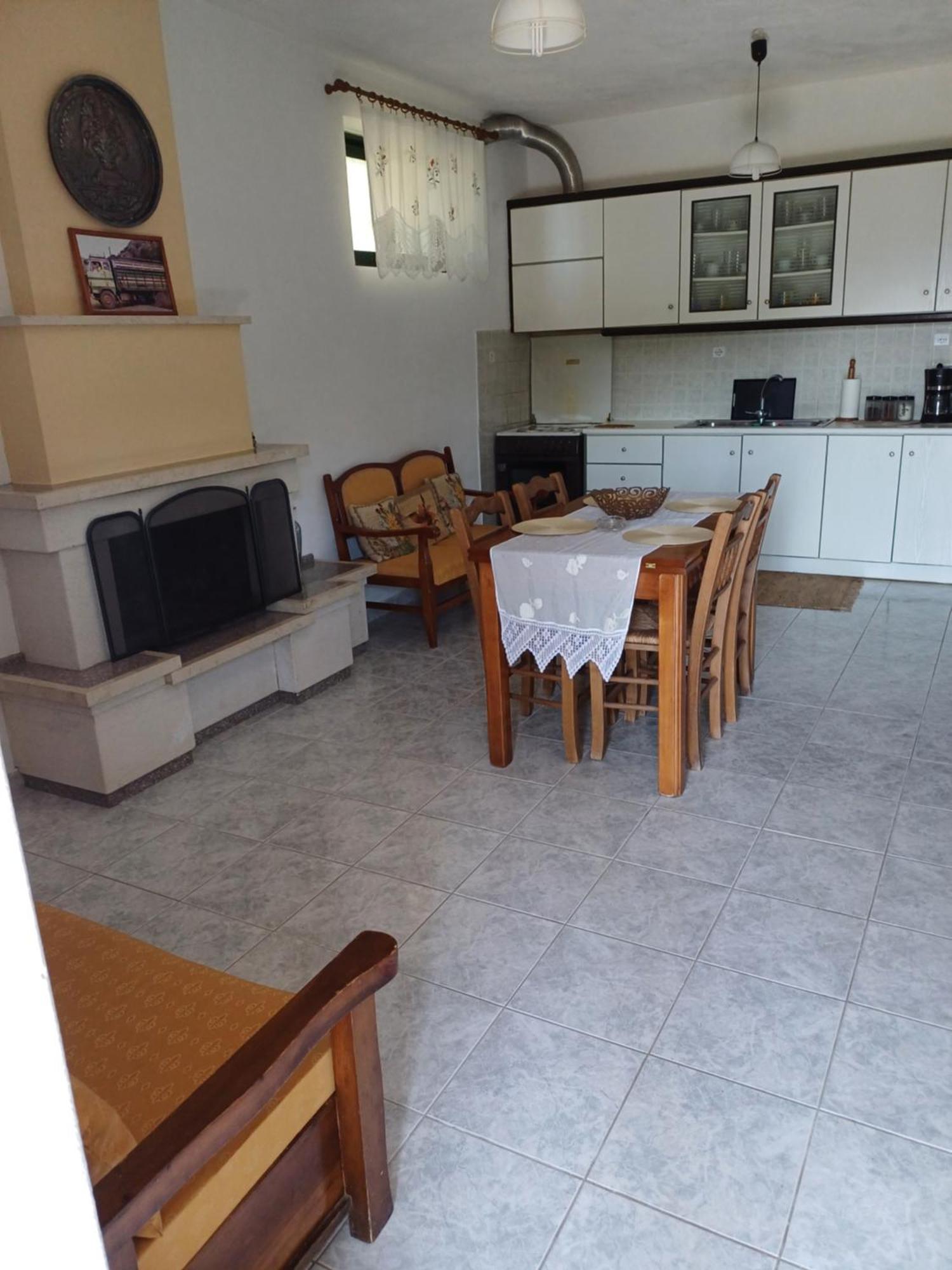 דירות פרמנטה Dimitris House מראה חיצוני תמונה